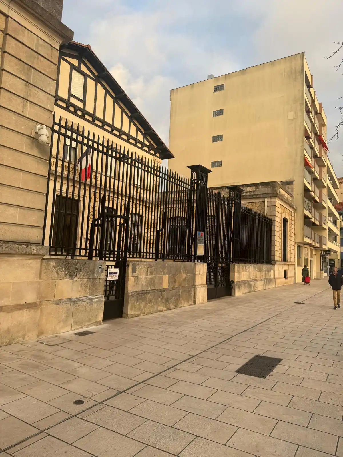 remise peinture electrostatique grilles et portails